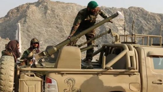 نذر “حرب مفتوحة” بين باكستان وأفغانستان: قصف غير مسبوق لكابول وقندهار يخلّف مئات القتلى