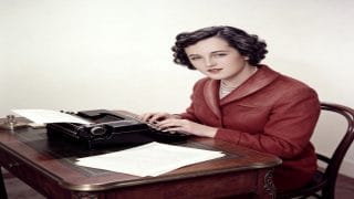 صرخة الحبر الأولى: أرحيمو المدني.. المرأة التي اقتحمت “مملكة الرجال” في صحافة الريف قبل 90 عاماً