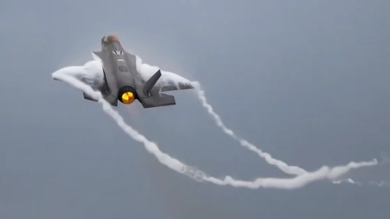 مقاتلة F-35 أمريكية تهبط اضطراريا في قاعدة جوية بالخليج