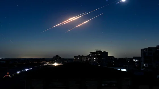 صواريخ إيرانية جديده دخلت الخدمة