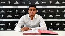 محمد إحتارين يرفض عرض الوداد الرياضي ويفضل الاستمرار في أوروبا