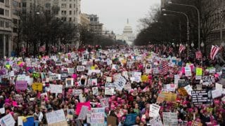 مظاهرات مليونية ضد ترامب