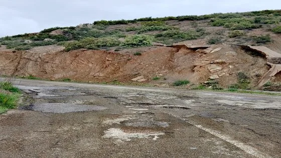 الطريق الوطنية رقم 8.. كابوس يومي يغتال حق التنقل