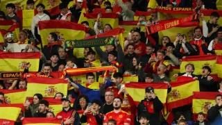عنصرية الجماهير الإسبانية: فضيحة تهز ملعب إسبانيول