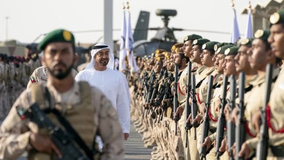 الإمارات تدرس الإنضمام للحرب على إيران وإعادة فتح مضيق هرمز بالقوة