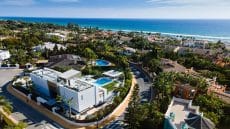 كيف تحولت عقارات إسبانيا إلى ملاذ آمن لتهريب ثروات النخبة في زمن الأزمة الخانقة؟