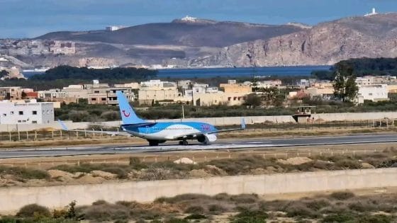 نداء من أجل الربط الجوي: عريضة إلكترونية تطالب بفتح خطوط مباشرة بين الحسيمة وأوروبا