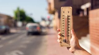 طقس المغرب: موجة حر شديدة تقترب من 50 درجة مئوية